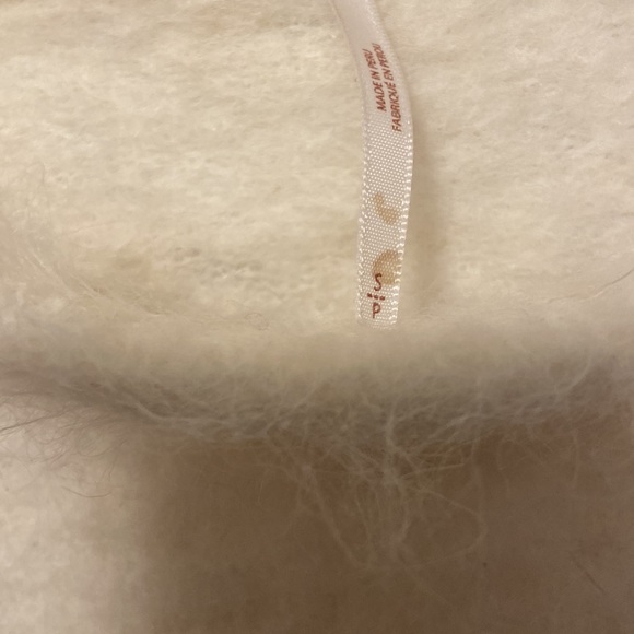 Soft & Cozy Free People off white sweater Size S - Picture 3 of 5